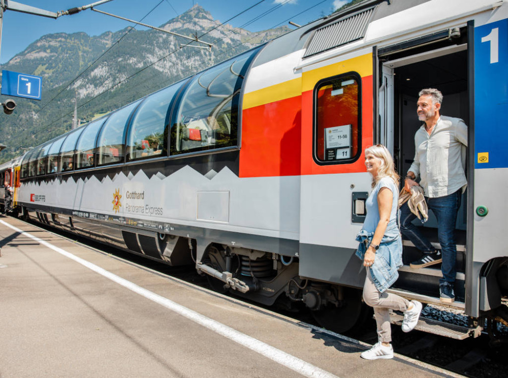 22_Gotthard Panorama Express_Zug ©SBB CFF FFS